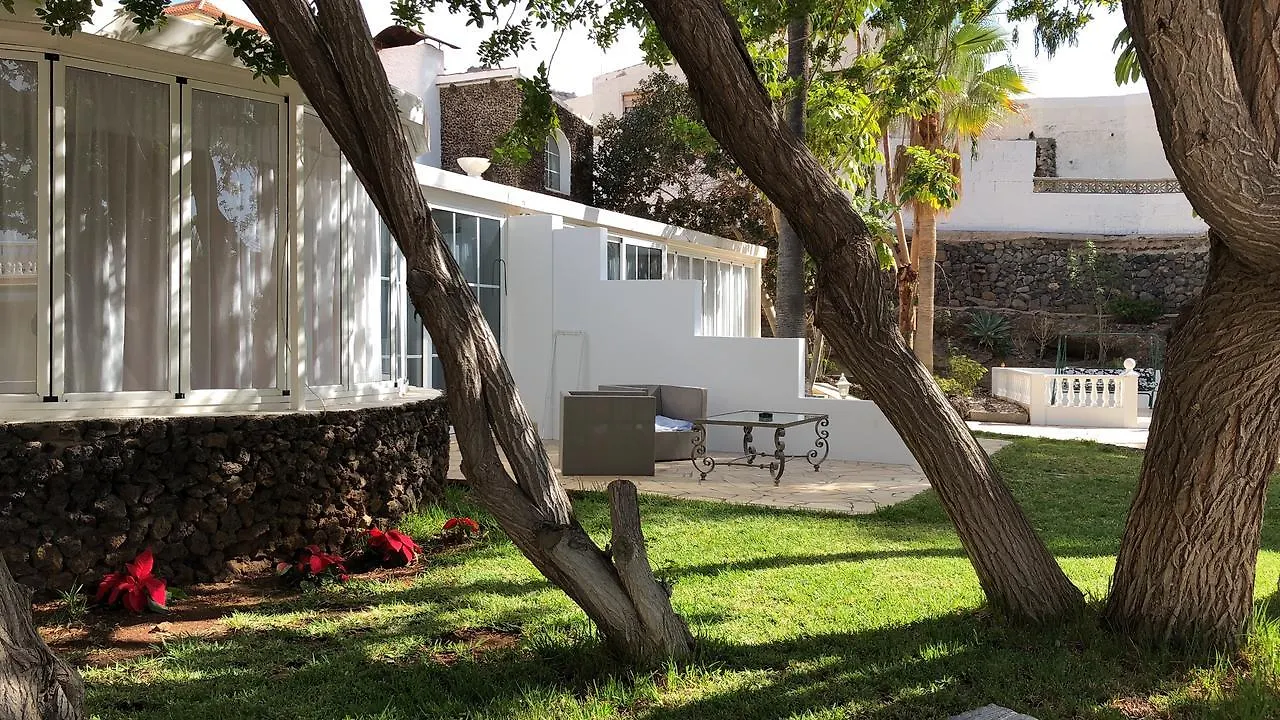 Liberty Cottage Tenerife Costa Adeje  Costa Adeje (Tenerife)